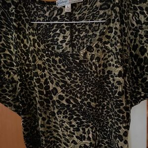 Animal print blouse short sleeve